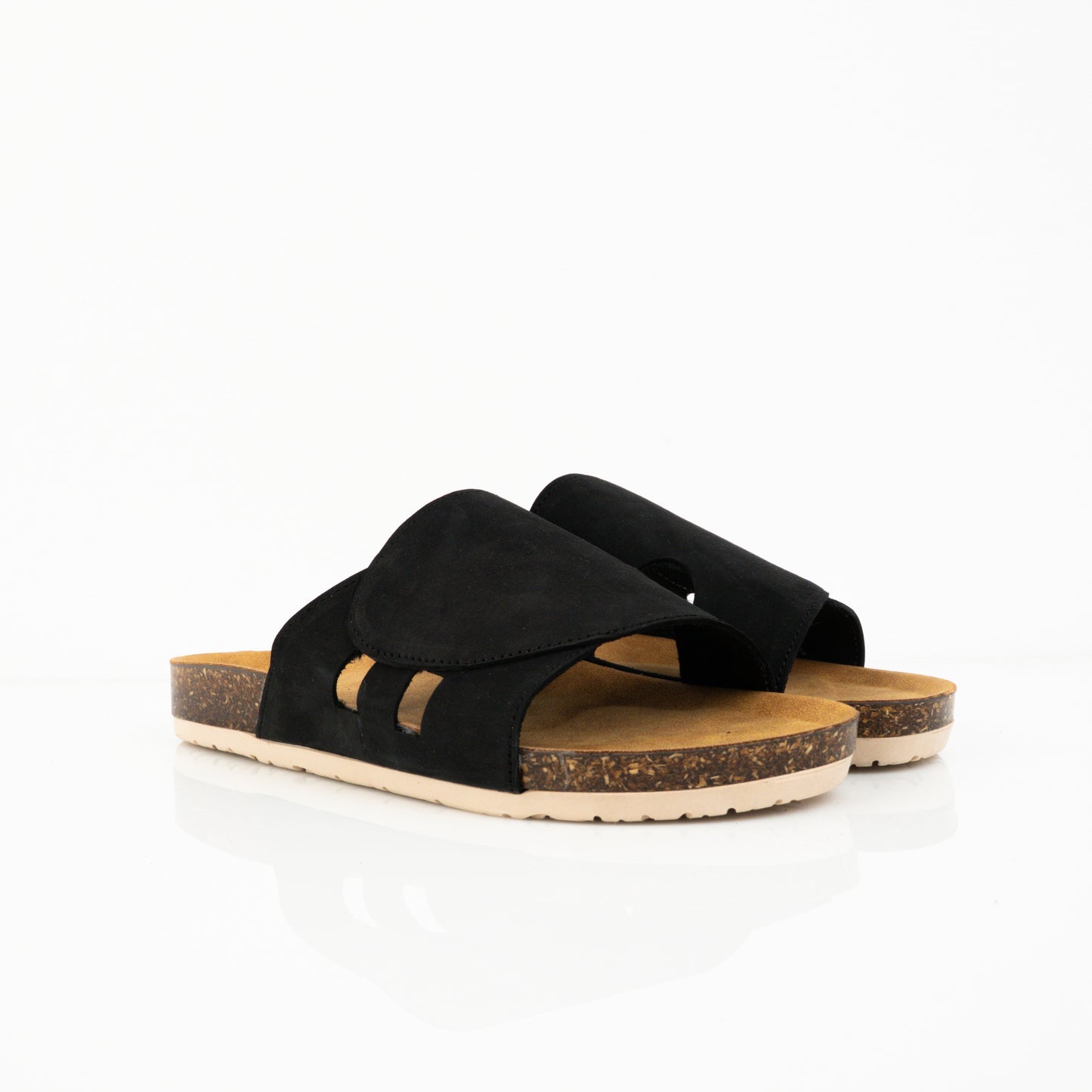 Genuine leather slippers T25