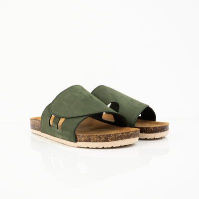 Genuine leather slippers T25