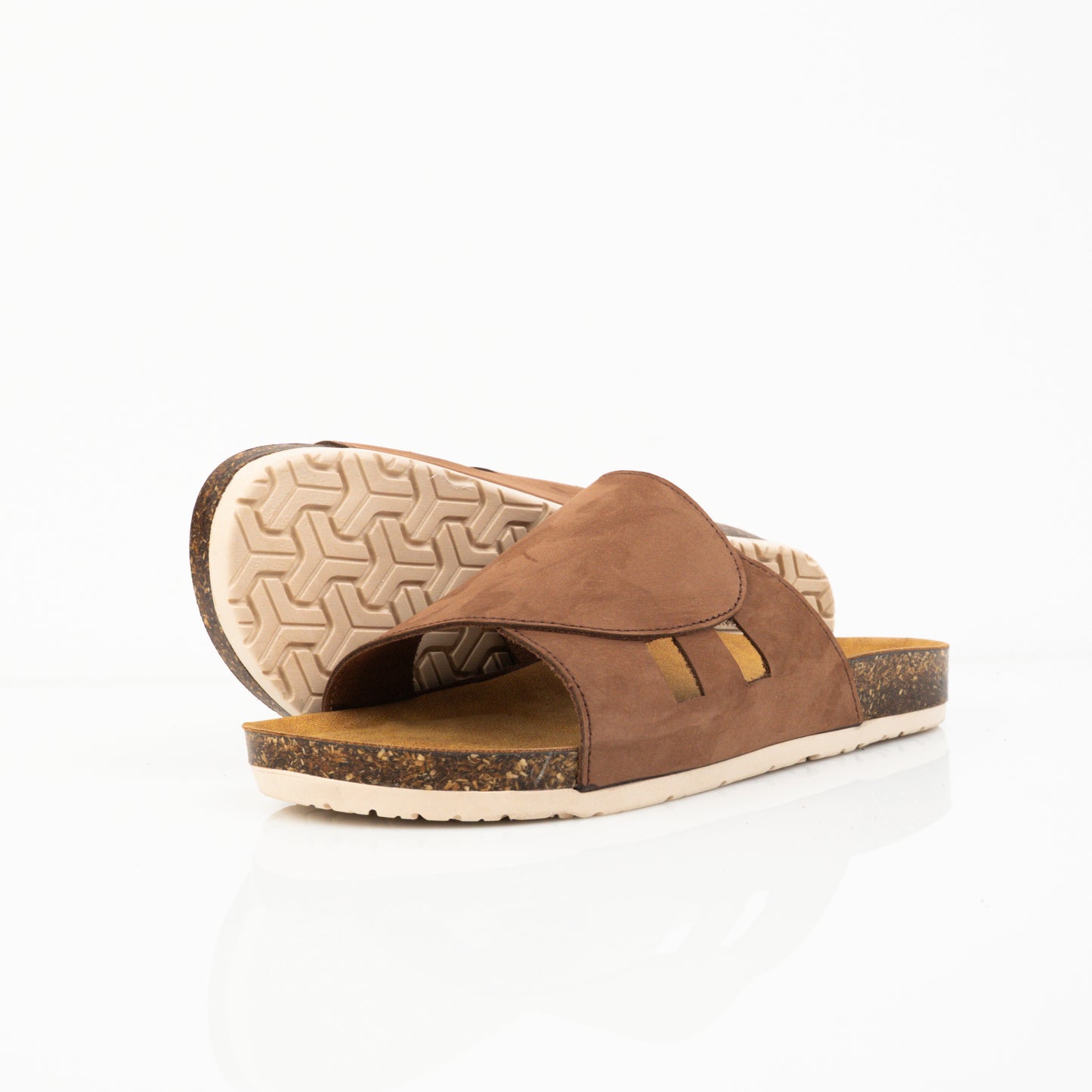 Genuine leather slippers T25